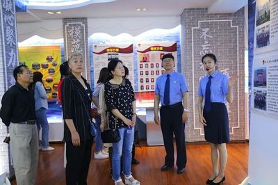 大理 邀“廉內(nèi)助”進(jìn)檢察院共話家風(fēng)，共筑檢察清廉防線